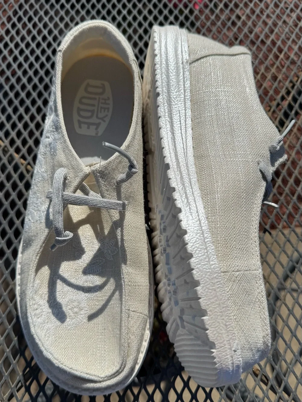 NEW Hey Dude Women's Lace-Up Casual Sneakers in Cream, Sparkly, Floral,Size 7